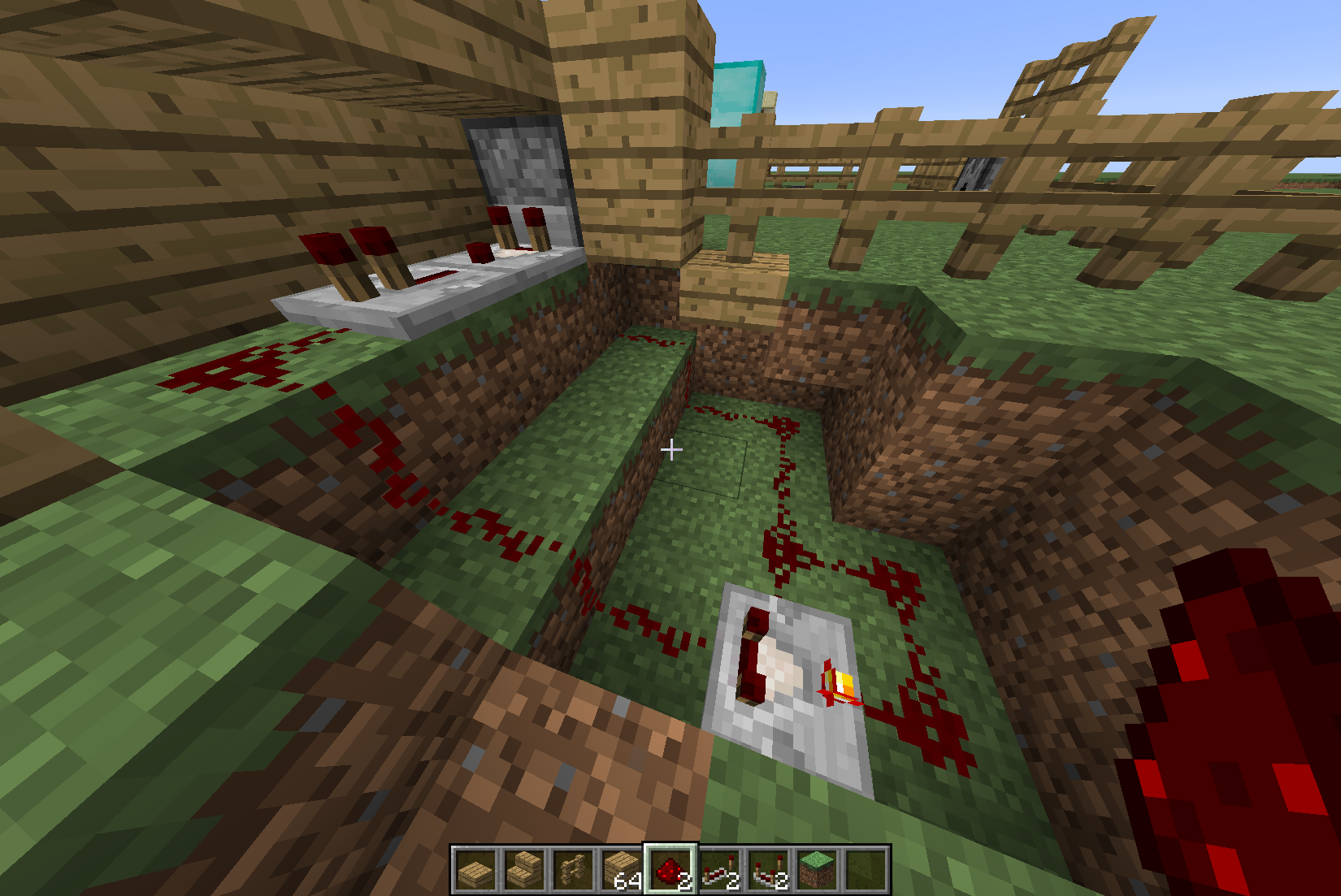 Improvements I can make to this egg dispenser? Redstone Discussion